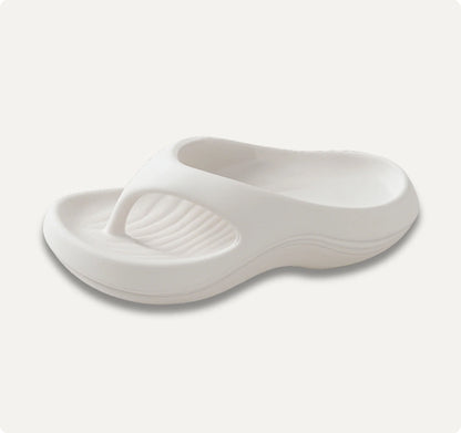 Maya – Comfortabele teenslippers met zachte ondersteuning van de voetboog