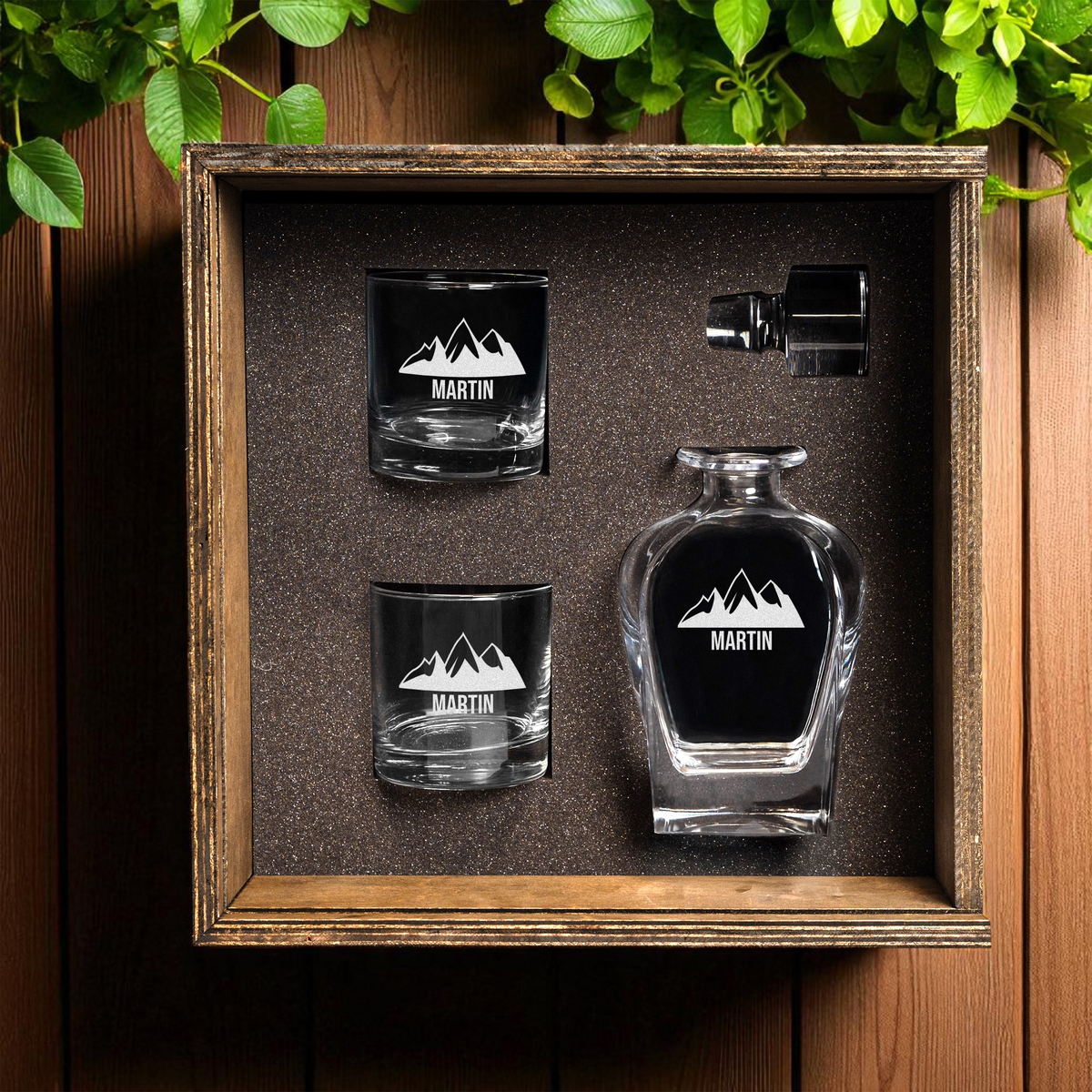Tudor-karafset met gepersonaliseerde geschenkdoos