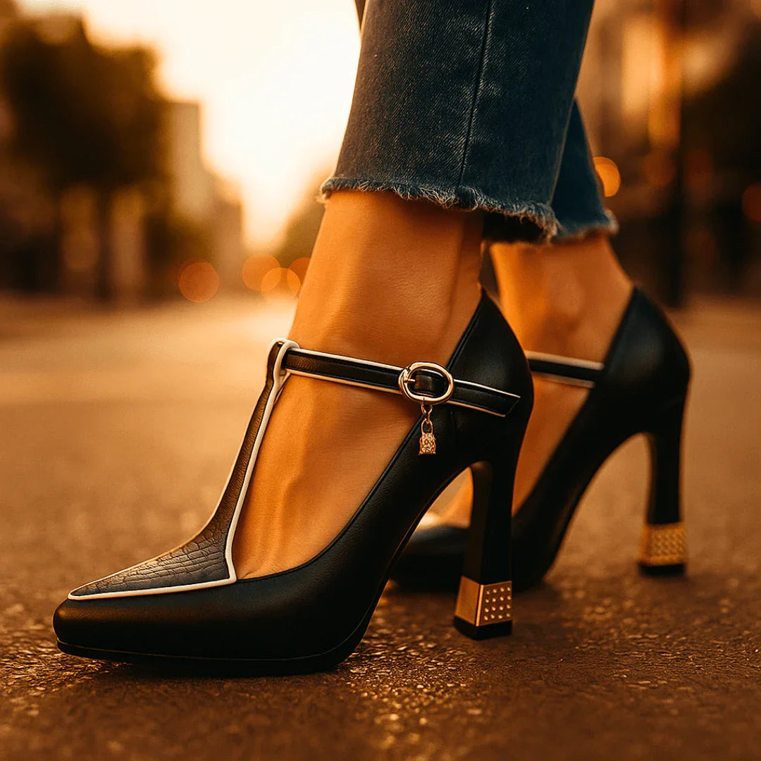 GraceVixen | Luxueuze pointed Mary-Jane pump