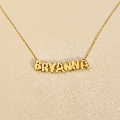 Bubbel Naamketting – Gepersonaliseerd Sieraad in Pufi-Letterstijl