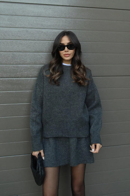 Sweater & Skirt Set | + GRATIS Fleece Panty