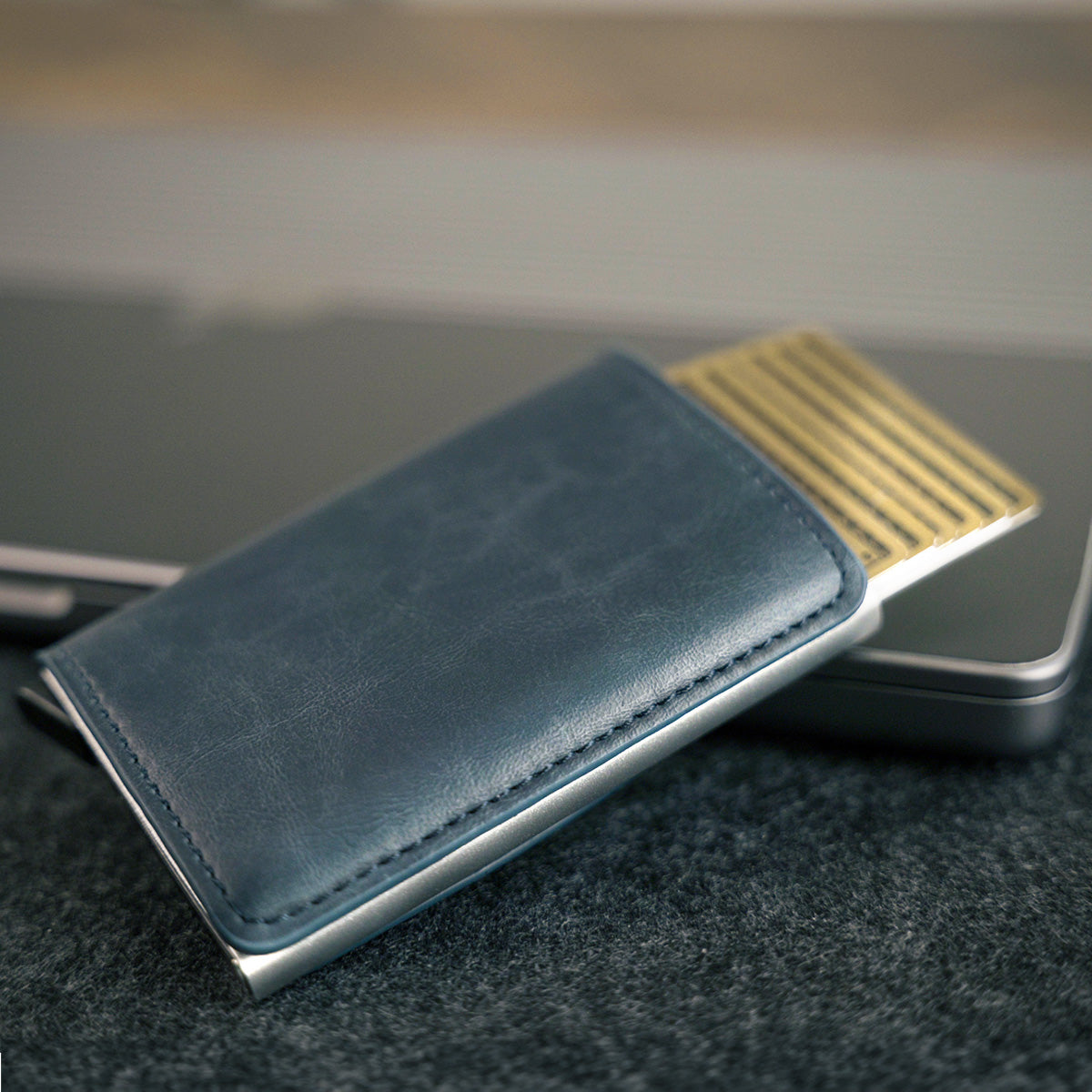 PrimusPorte | RFID Anti-skim Slim Wallet