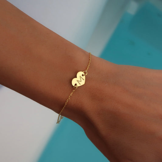Gepersonaliseerde hartjesarmband 12x10 mm, zilver verguld met goud