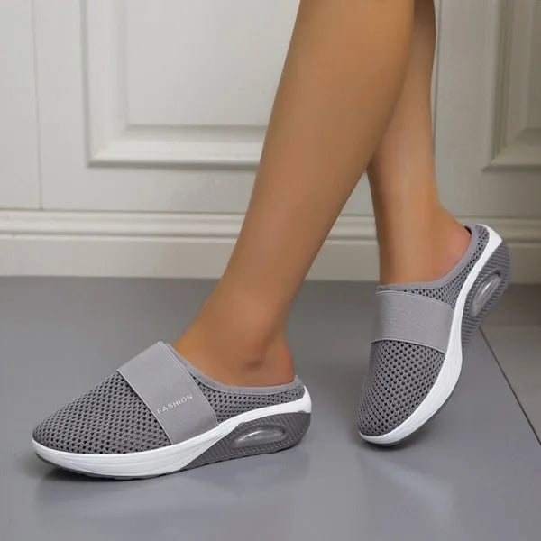Compa – Comfortabele sleehak-sandalen