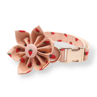 BloomPaws | Verstelbare Hondenhalsband -  Rosie Aardbei