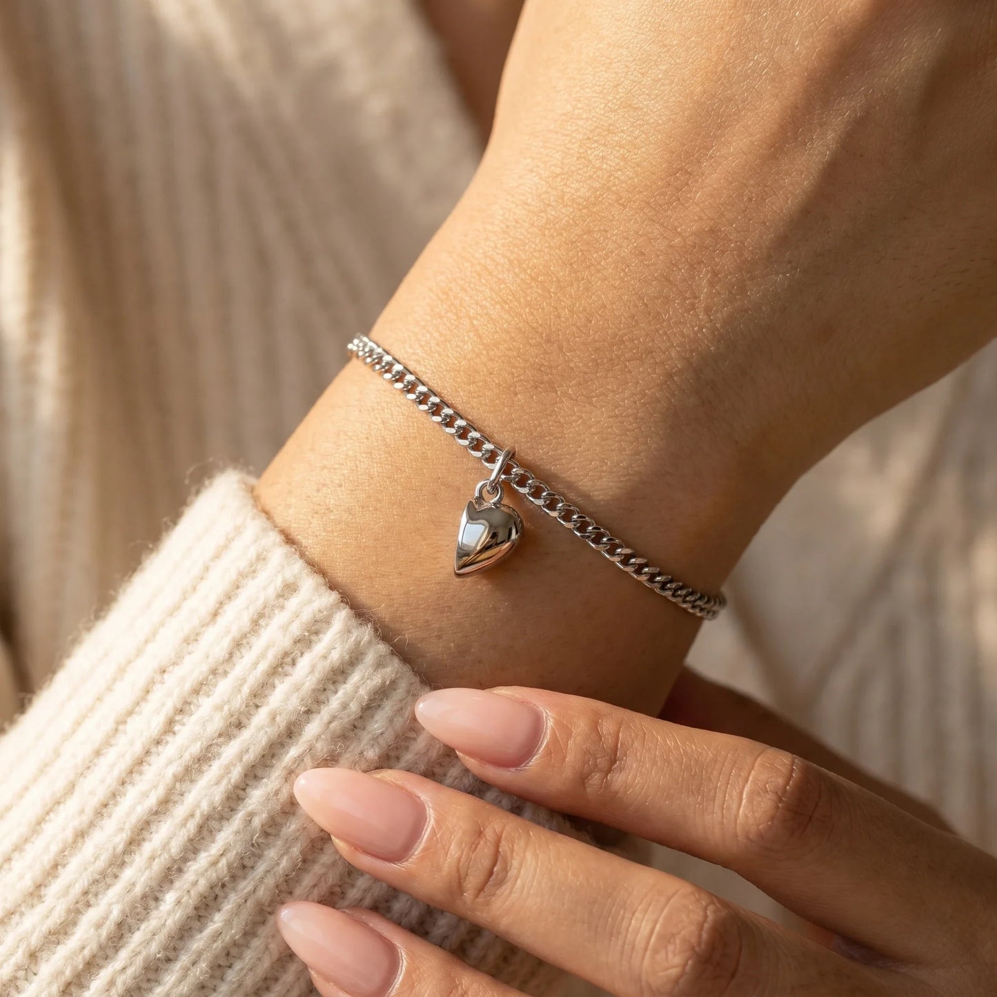 Set bijpassende armbanden met magnetisch hart