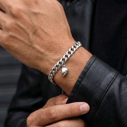 Set bijpassende armbanden met magnetisch hart